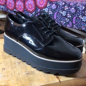 ALDO platform wedge patent leather Oxfords